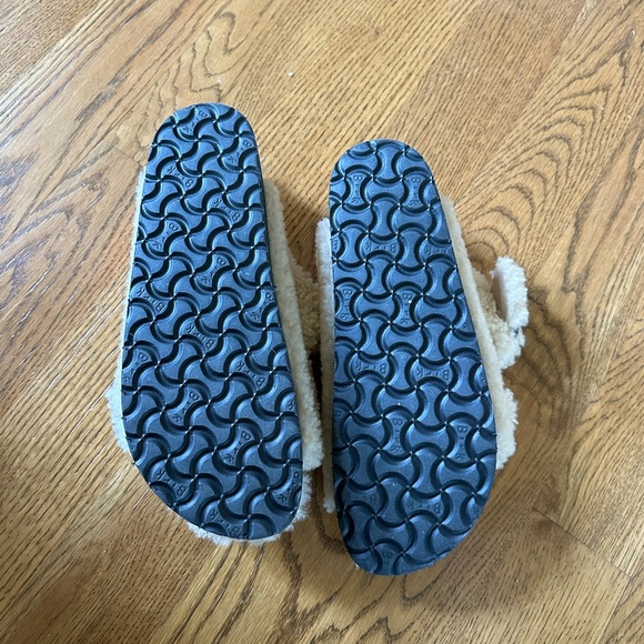 Birkenstock Arizona Big Buckle Teddy Shearling Sandals - Picture 6 of 13